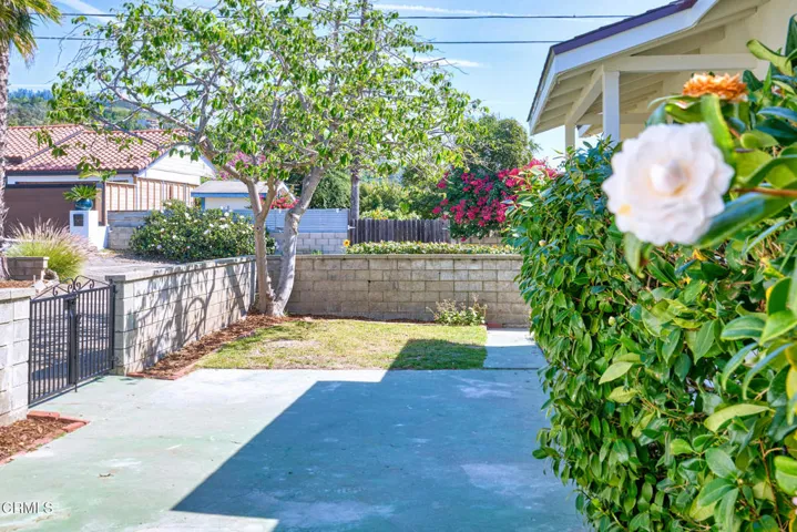 567 Mesa Dr Cam MLS-Dewing (16)