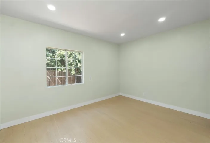 25160 Elmo, San Bernardino, California 92404