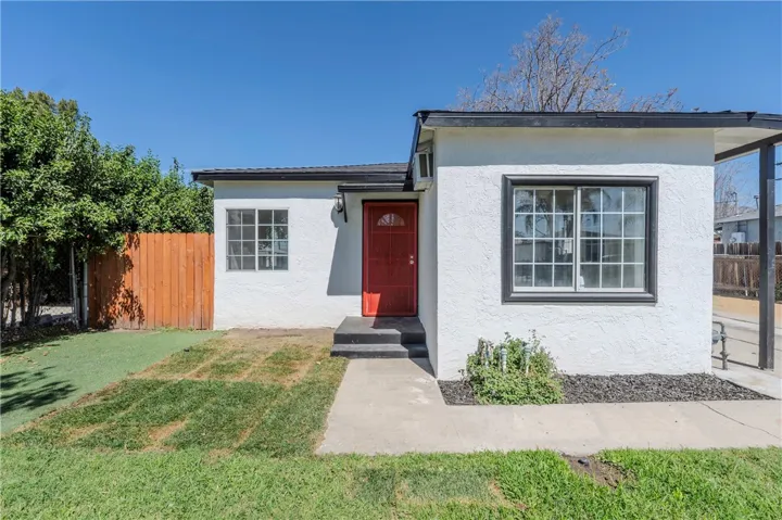 25160 Elmo, San Bernardino, California 92404