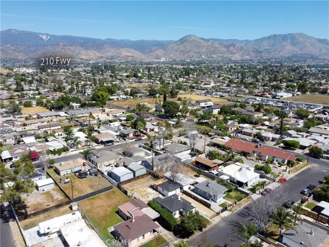 25160 Elmo, San Bernardino, California 92404