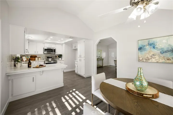 23633 Fair Weather, Canyon Lake, California 92587