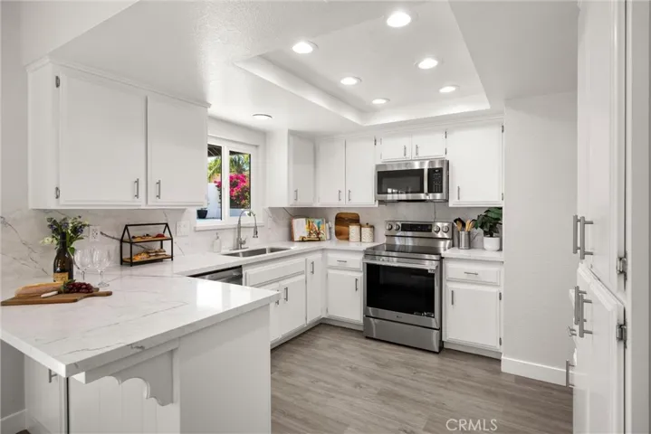 23633 Fair Weather, Canyon Lake, California 92587