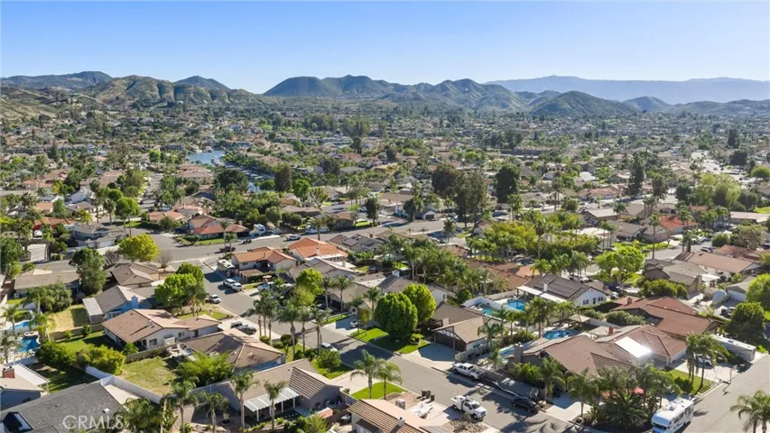 23633 Fair Weather, Canyon Lake, California 92587