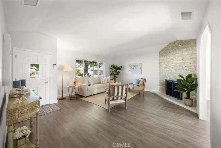 23633 Fair Weather, Canyon Lake, California 92587