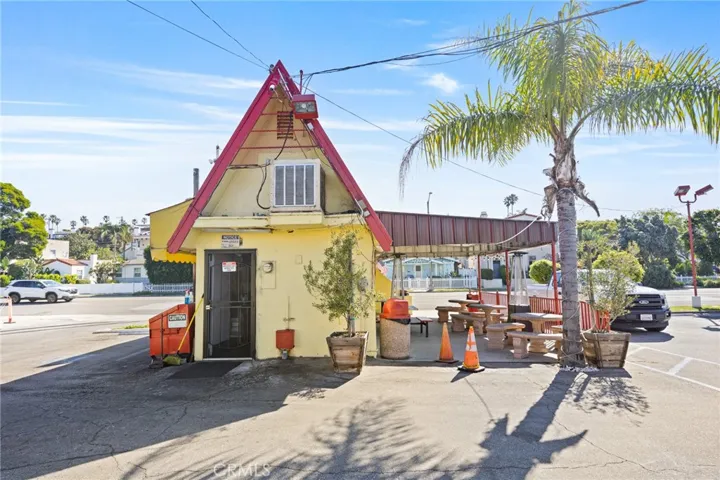 921 S Pacific Coast, Redondo Beach, California 90277