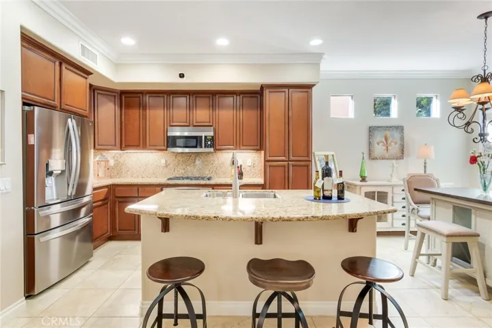 Kitchen Counter Readily Seats 3 For Breakfast