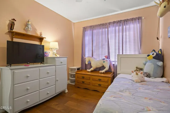 27-web-or-mls-SeaoroStudios-258Mara003