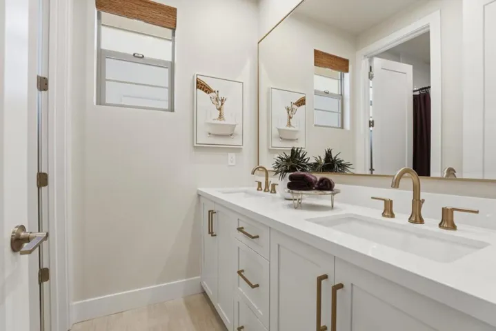 7392 Ailes Court, Gilroy, California 95020