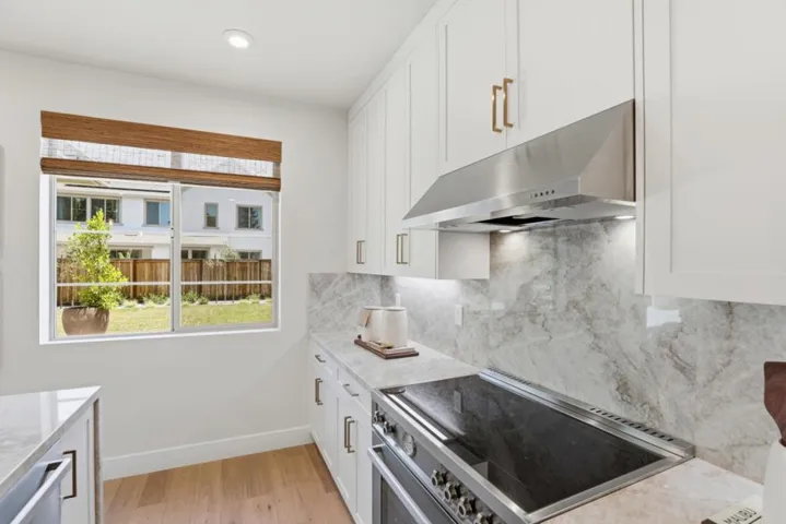 7392 Ailes Court, Gilroy, California 95020