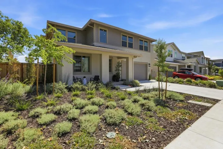 7392 Ailes Court, Gilroy, California 95020