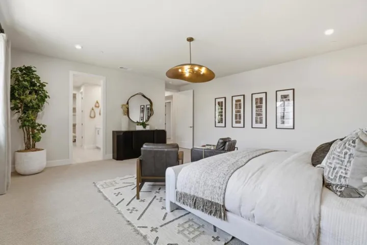 7392 Ailes Court, Gilroy, California 95020