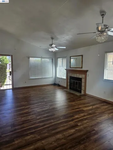 8504 Sunnybrea Dr, Sacramento, California 95823