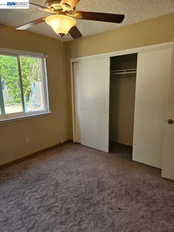 8504 Sunnybrea Dr, Sacramento, California 95823