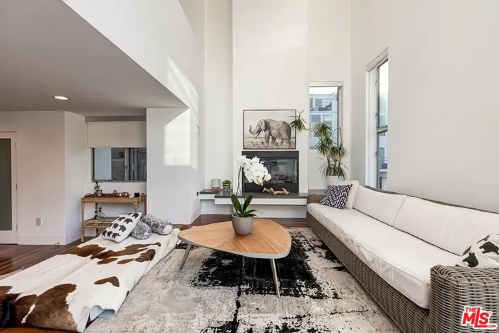 111 Eastwind Street, Marina Del Rey, California 90292 — photo 5