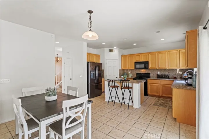 294 Kieswetter, Colton, California 92324