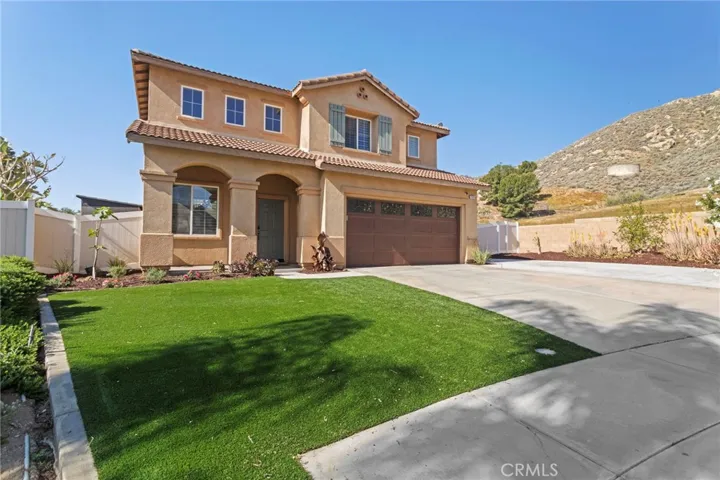 294 Kieswetter, Colton, California 92324