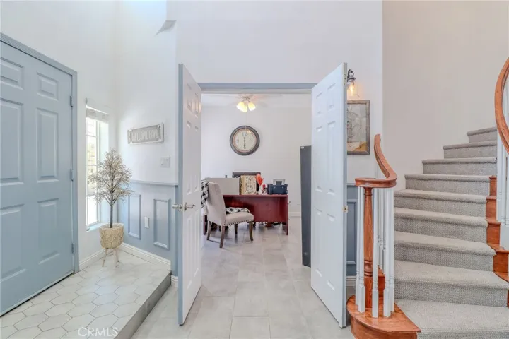 Looking into Office/Bedroom