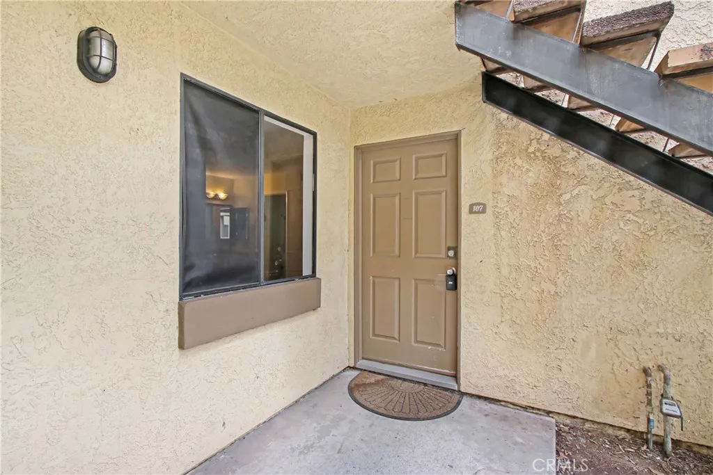 1110 107 W Blaine, Riverside, California 92507 — photo 5