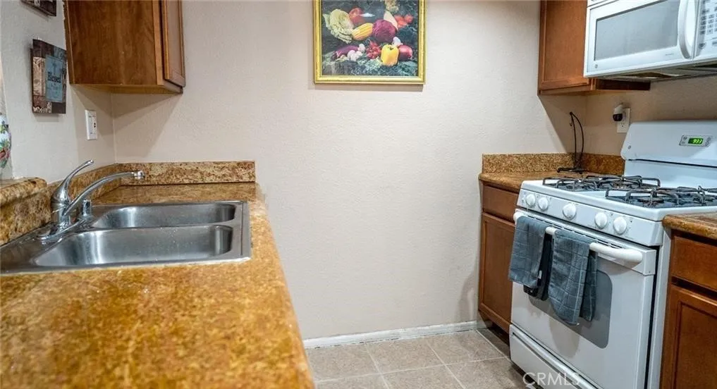 Kitchen 3