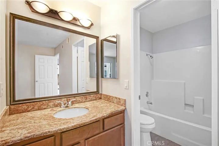 Bathroom Console Bdrm2