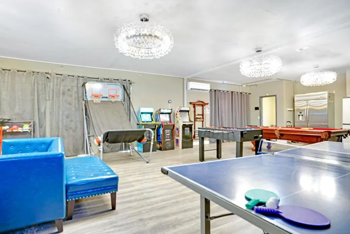 111_48750southviewpl124_725