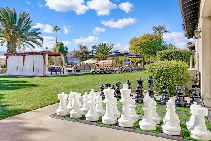 121_48750southviewpl91_850