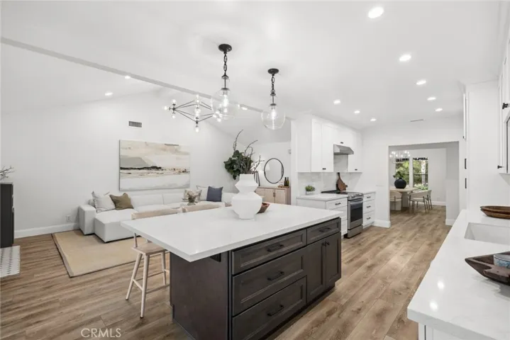 6442 Acacia, Yorba Linda, California 92886