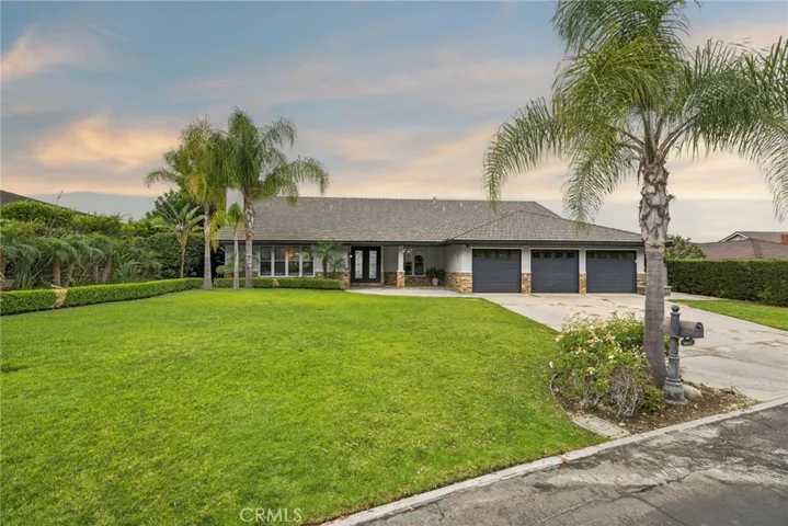 6442 Acacia, Yorba Linda, California 92886