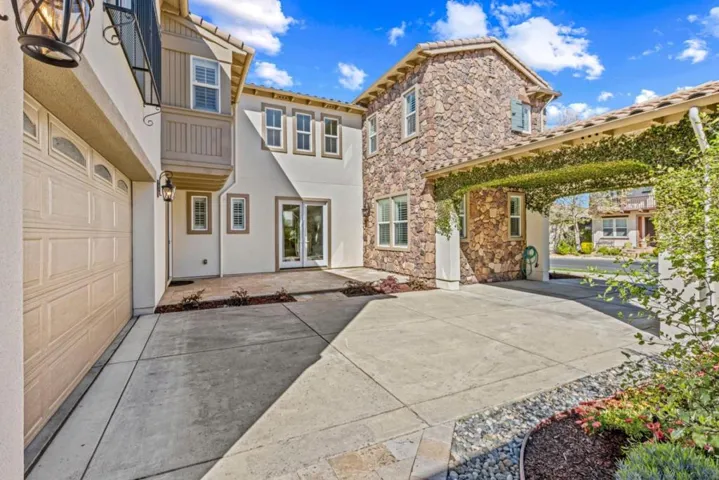 2852 Taymouth Way, Gilroy, California 95020