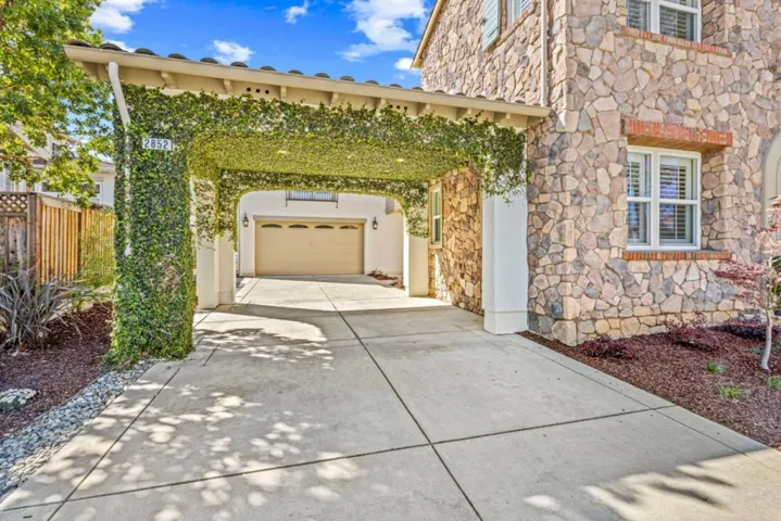 2852 Taymouth Way, Gilroy, California 95020