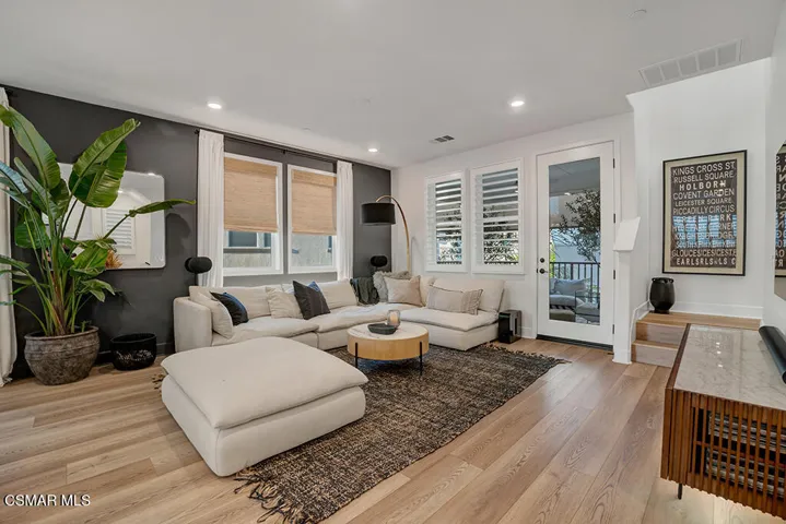 Great room -2nd floor