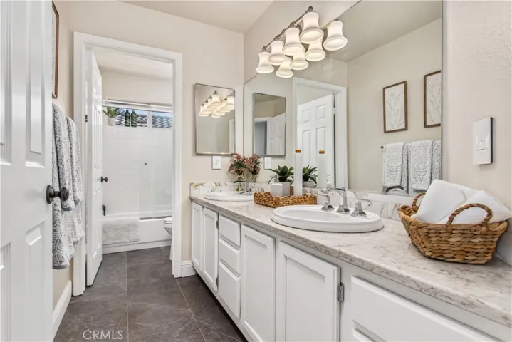 23887 Via De Gema Linda, Murrieta, California 92562