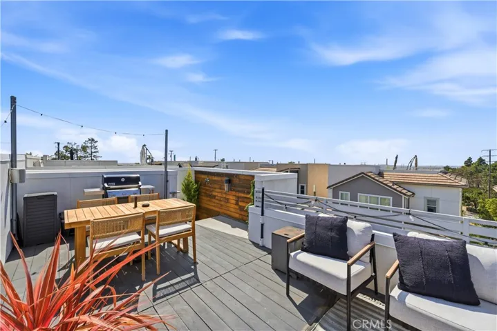 2112 Tidewater Circle, Costa Mesa, California 92627