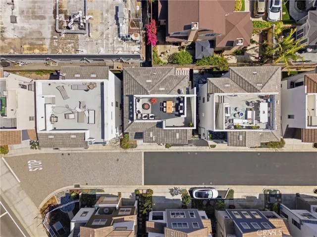2112 Tidewater Circle, Costa Mesa, California 92627