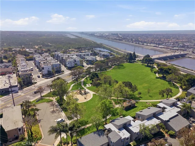 2112 Tidewater Circle, Costa Mesa, California 92627