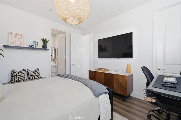 2112 Tidewater Circle, Costa Mesa, California 92627
