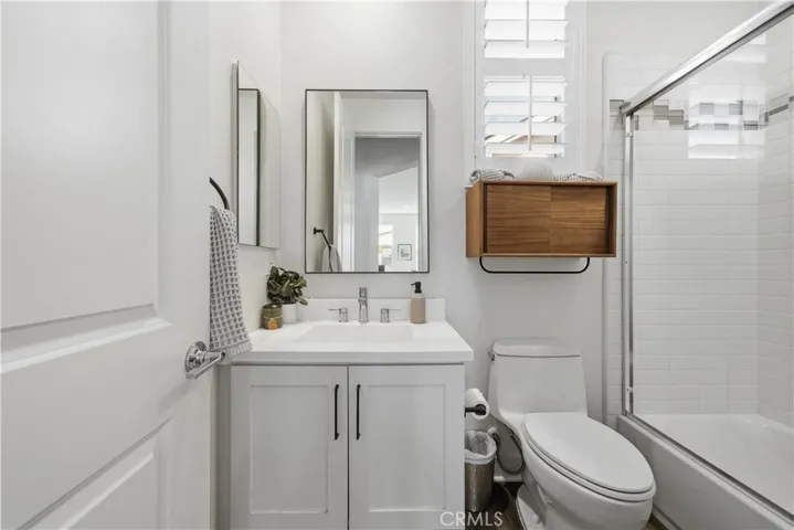 2112 Tidewater Circle, Costa Mesa, California 92627