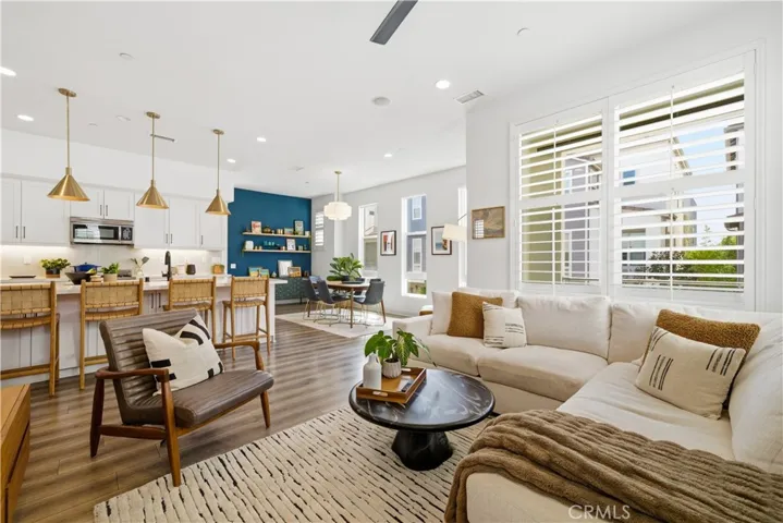 2112 Tidewater Circle, Costa Mesa, California 92627