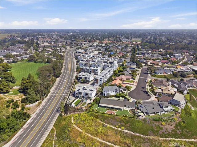 2112 Tidewater Circle, Costa Mesa, California 92627