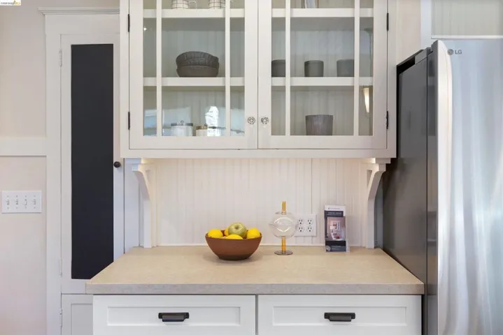 Great glass cabinet built-in.