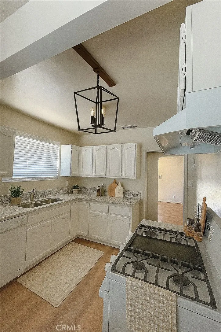 Kitchen Staged