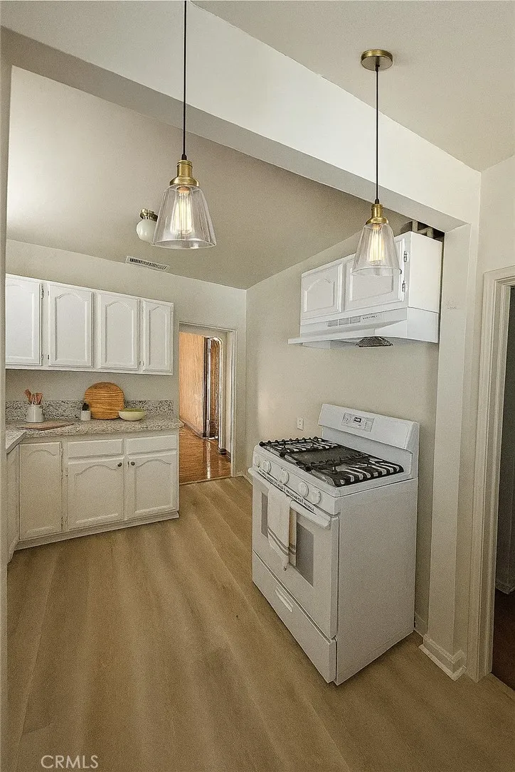 Kitchen Staged
