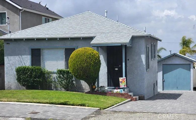 Front Street View