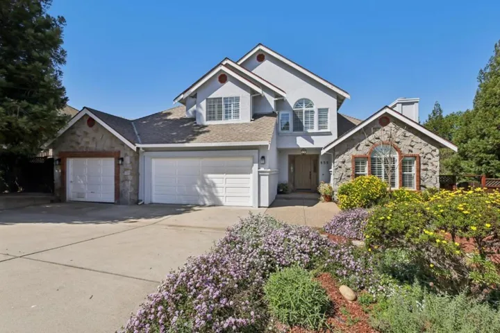 955 La Vista, Morgan Hill, California 95037