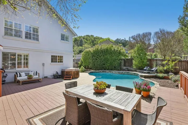 955 La Vista, Morgan Hill, California 95037