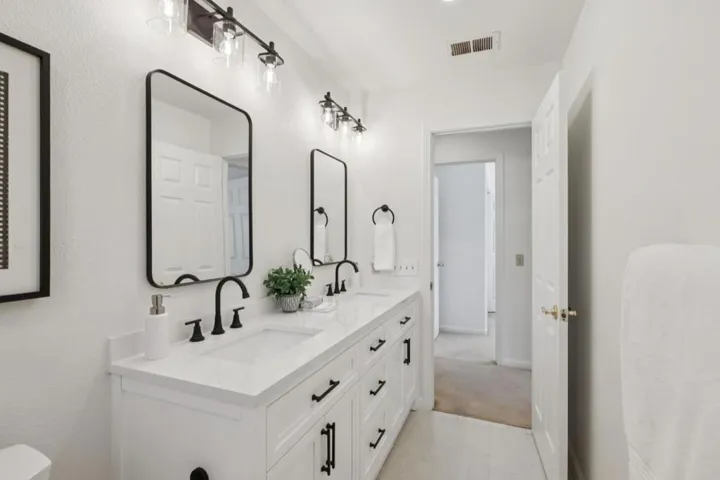955 La Vista, Morgan Hill, California 95037