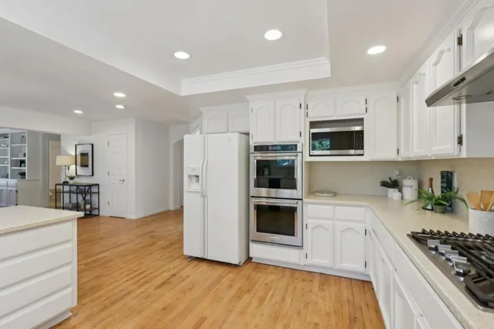 955 La Vista, Morgan Hill, California 95037