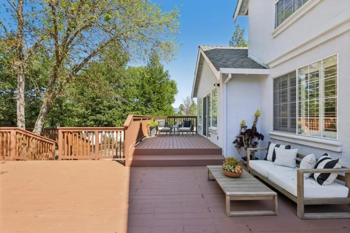 955 La Vista, Morgan Hill, California 95037