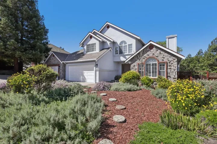 955 La Vista, Morgan Hill, California 95037