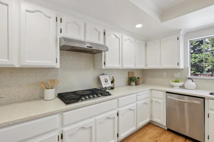 955 La Vista, Morgan Hill, California 95037